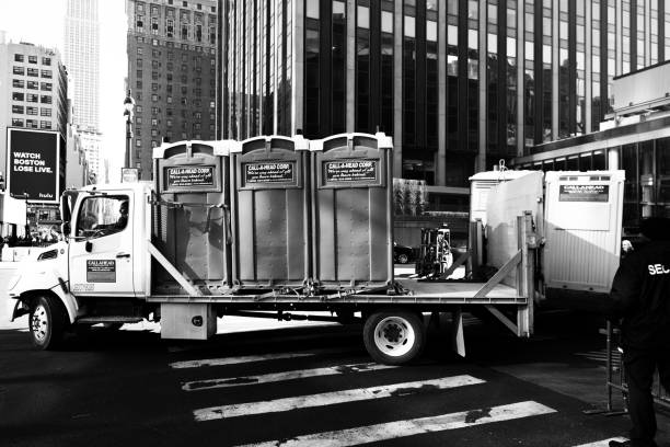 Best Portable restroom trailer rental  in Pine Nyon, CA